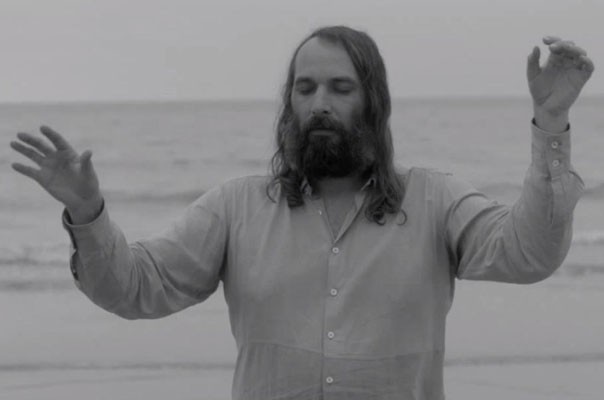 sebastien-tellier-604-tt-width-604-height-400-crop-1